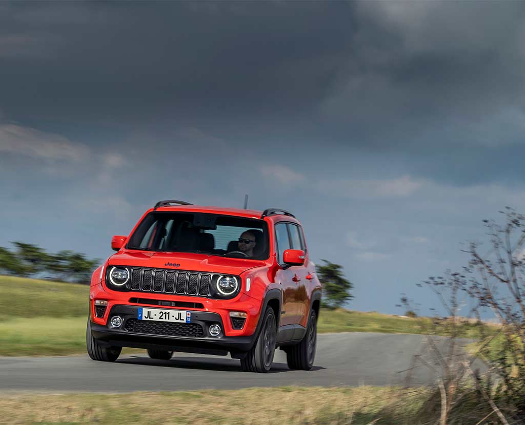 Explorez-l’Aventure-avec-notre-gamme-de-Véhicule-Jeep-Valence